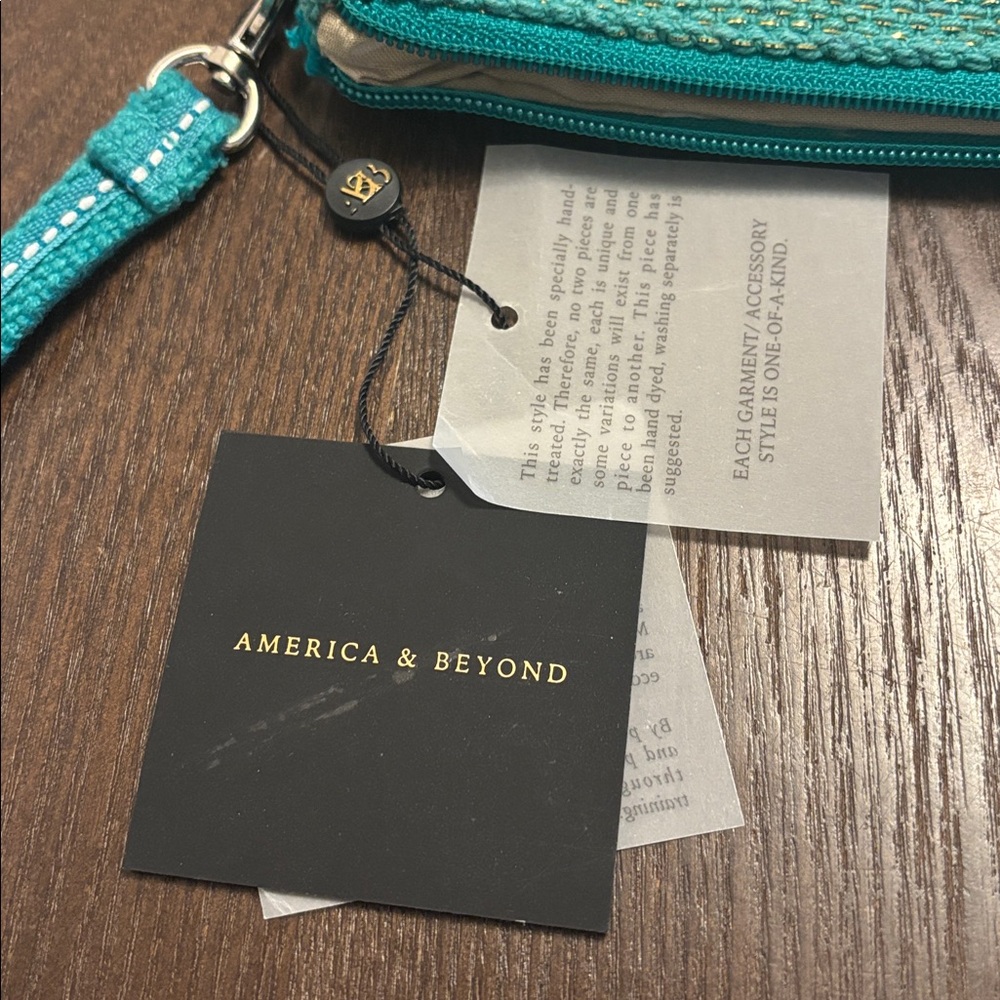 America & Beyond Beaded and Tufted Monogram - Picture 6 of 6